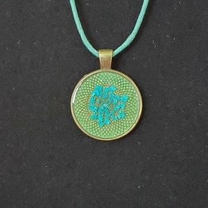 Flower Pendant & Necklace
